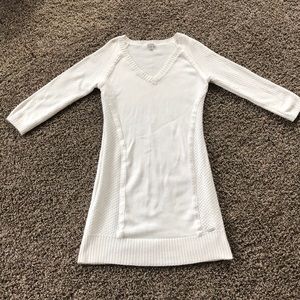 Guess Women’s Tunic V-neck Sweater